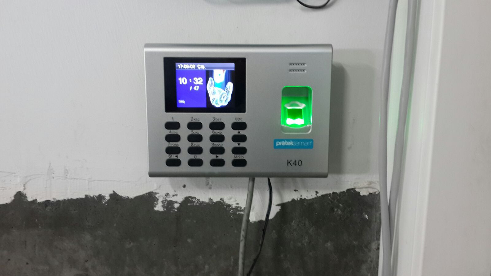 K40-ID Parmak İzi Okuyucu Montaj Görüntüleri